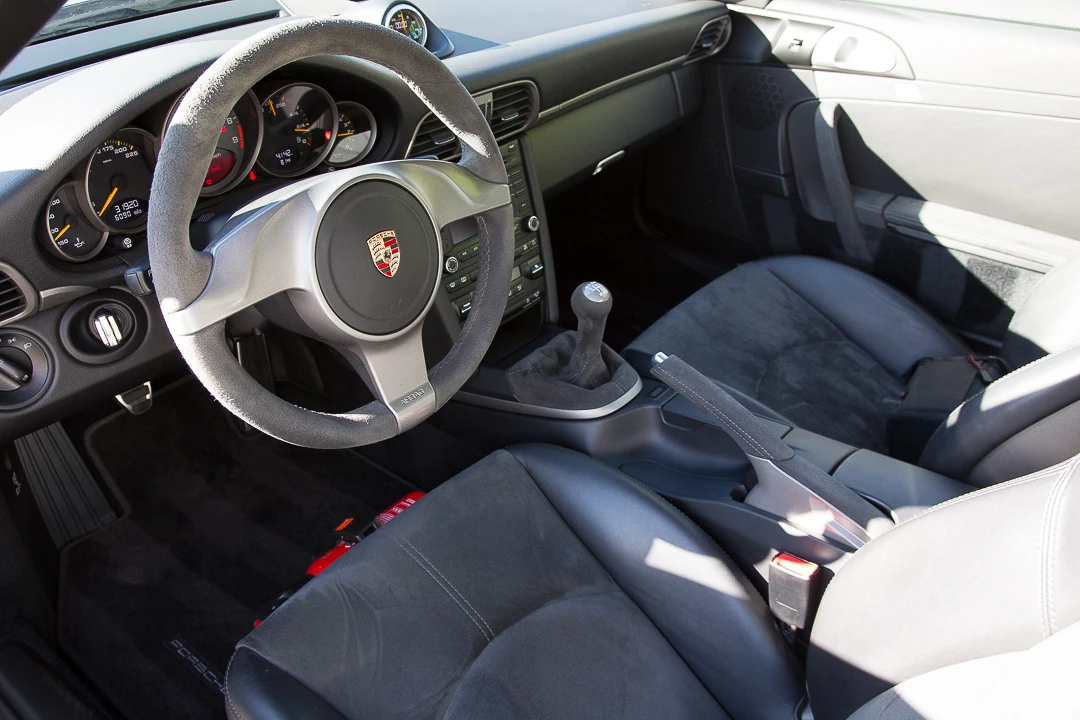 2010 Porsche 997 GT3 - Image 5 of 9