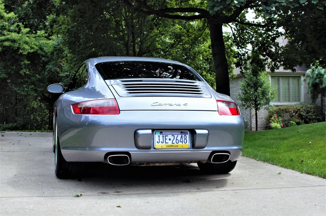 2006 Porsche 997 Carrera 4 - Image 2 of 17
