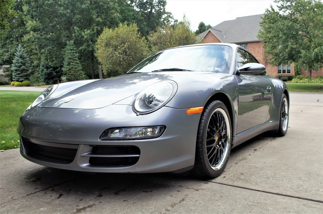 2006 Porsche 997 Carrera 4 - Image 5 of 17