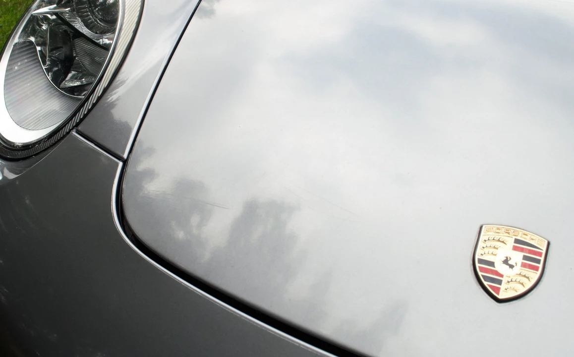 2006 Porsche 997 Carrera 4 - Image 16 of 17
