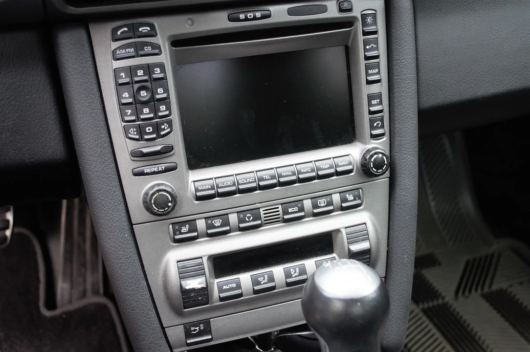 2006 Porsche 997 Carrera 4 - Image 13 of 17