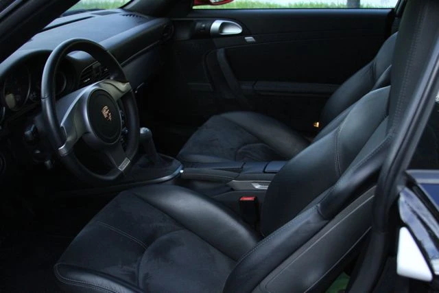 2010 Porsche 997 GT3 - Image 4 of 4