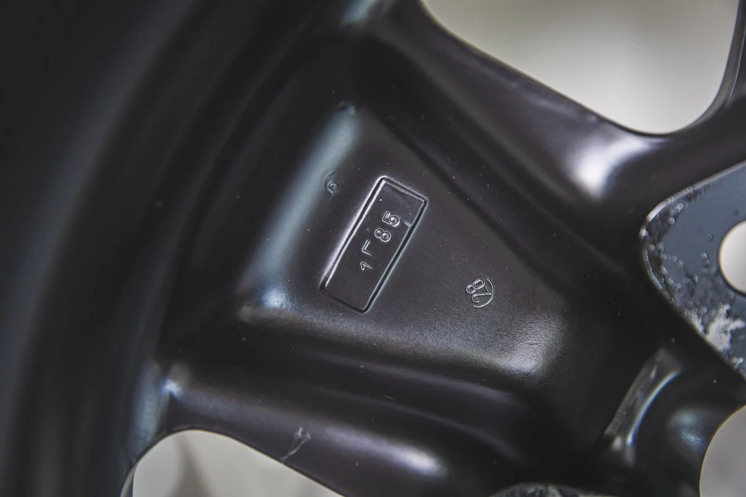 0 Porsche 911 - Image 11 of 15
