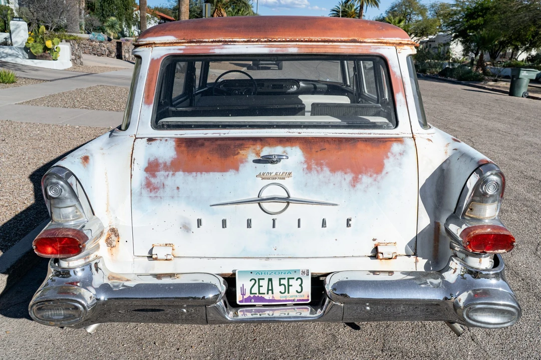 1957 Pontiac Chieftain - Image 8 of 31