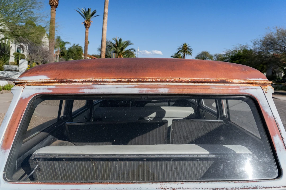 1957 Pontiac Chieftain - Image 24 of 31