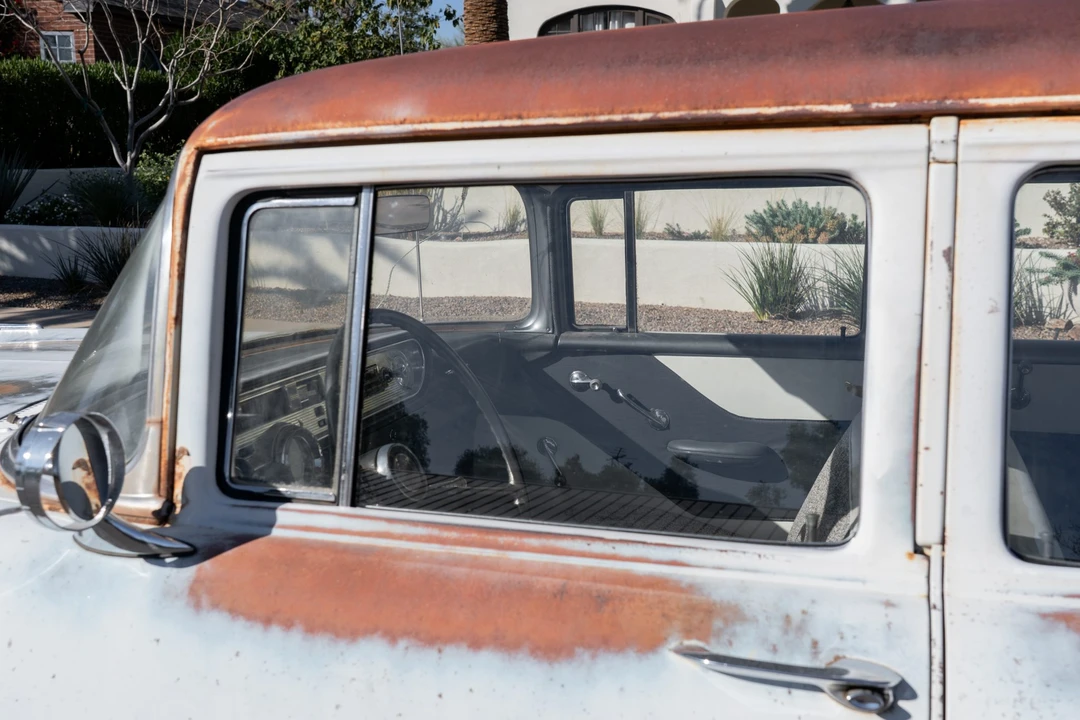 1957 Pontiac Chieftain - Image 17 of 31