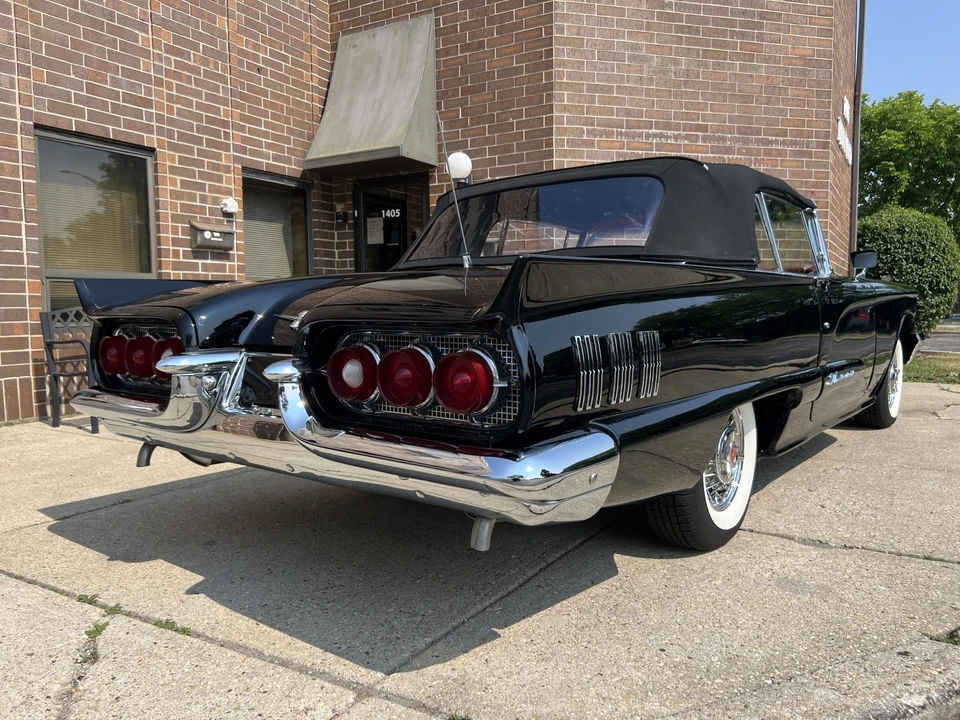 1960 Ford Thunderbird 2nd Gen - Image 8 of 31