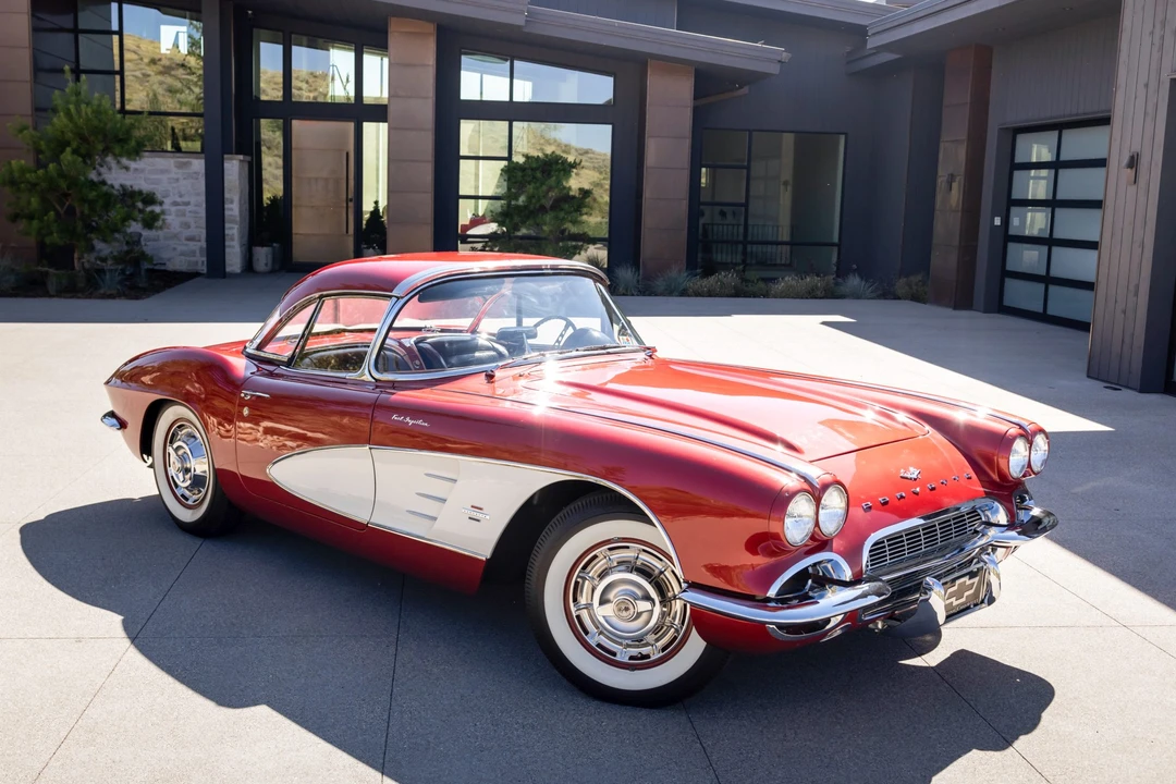 1961 Chevrolet Corvette C1 - Image 1 of 31
