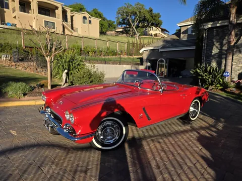 1962 Chevrolet Corvette C1 - Image 2 of 31