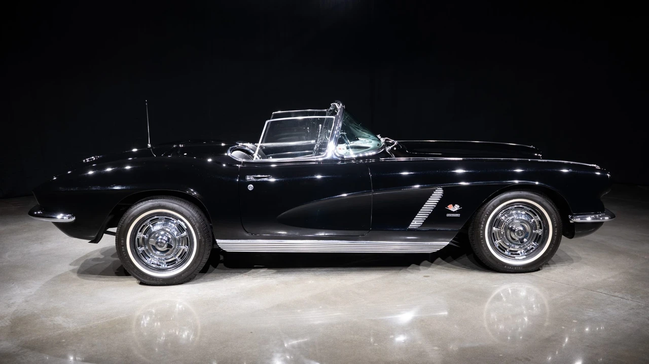 1962 Chevrolet Corvette C1 - Image 14 of 31
