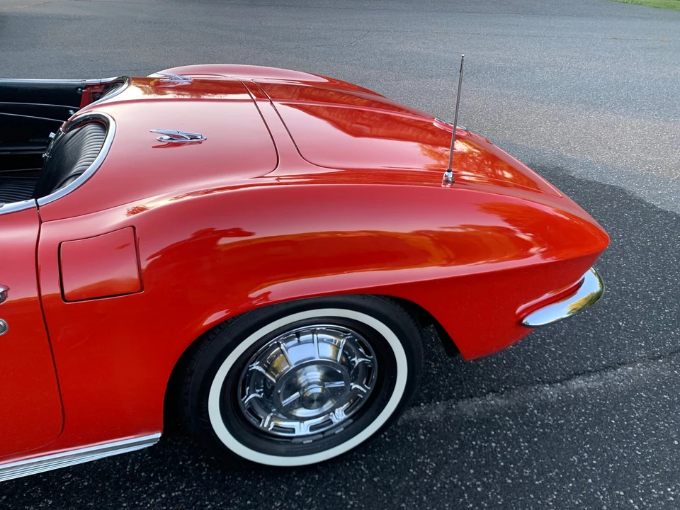 1962 Chevrolet Corvette C1 - Image 13 of 31