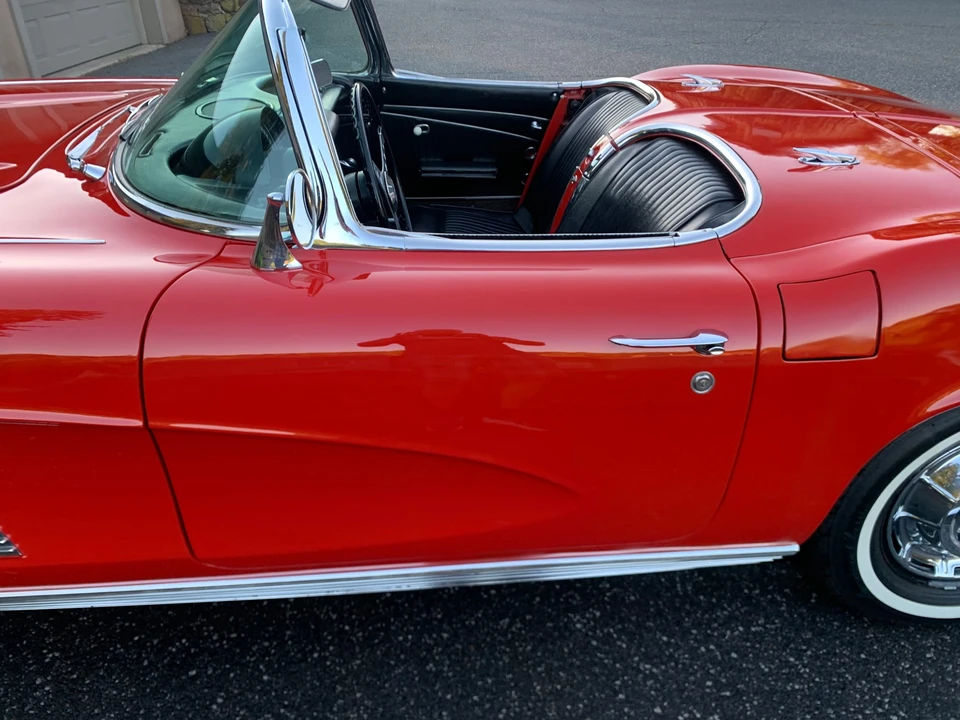 1962 Chevrolet Corvette C1 - Image 18 of 31