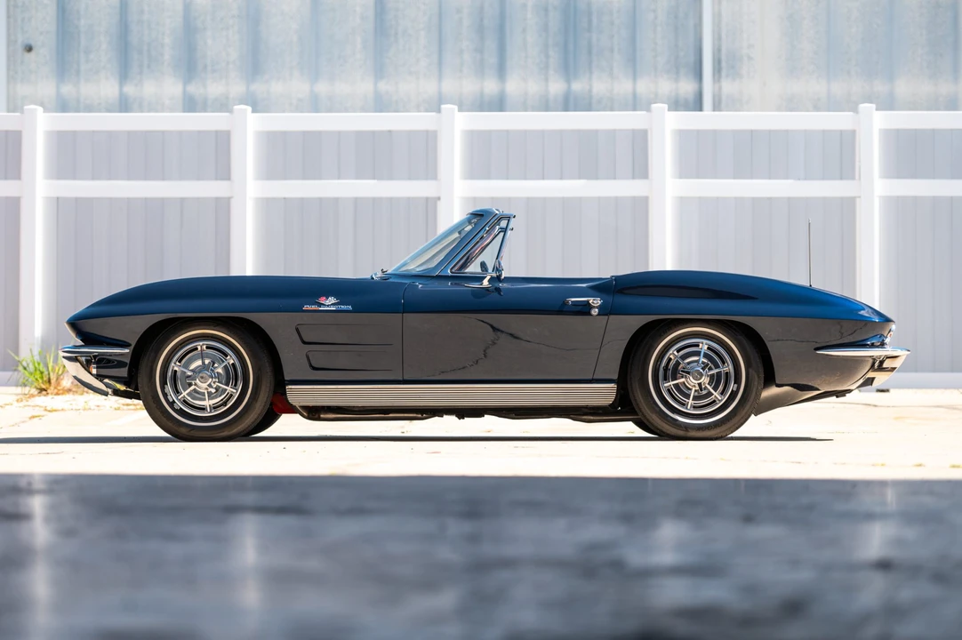 1963 Chevrolet Corvette C2 - Image 17 of 31