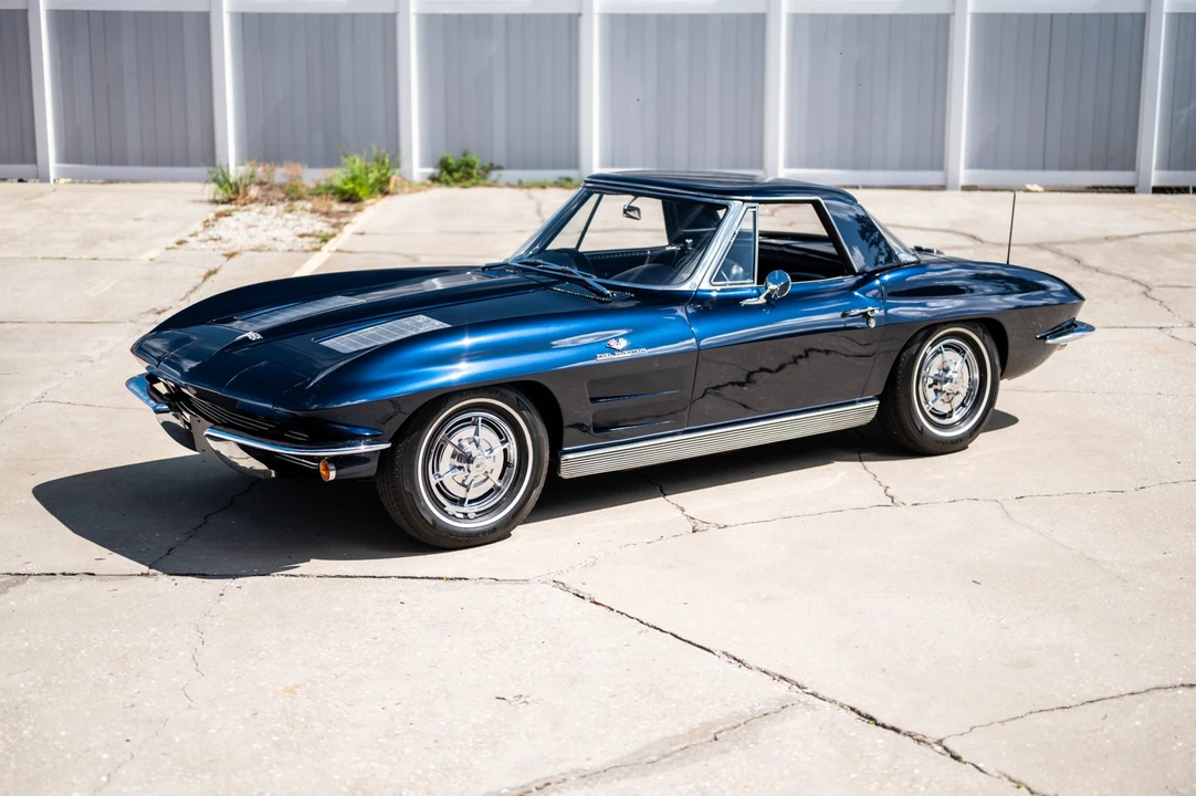 1963 Chevrolet Corvette C2 - Image 21 of 31