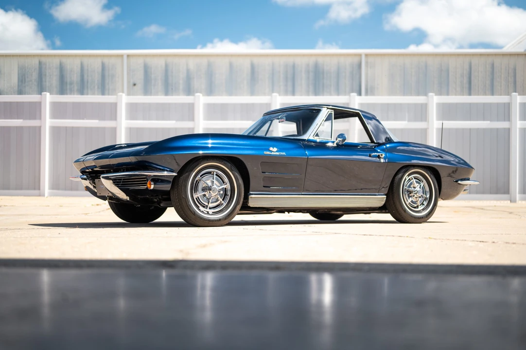 1963 Chevrolet Corvette C2 - Image 19 of 31