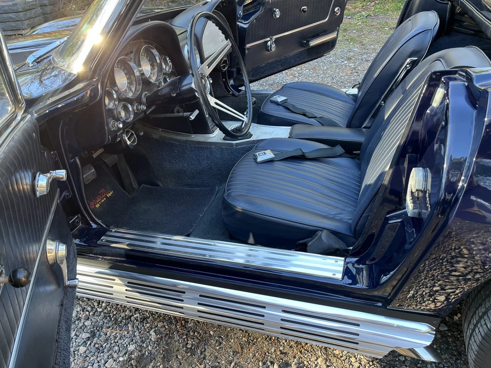 1963 Chevrolet Corvette C2 - Image 31 of 31