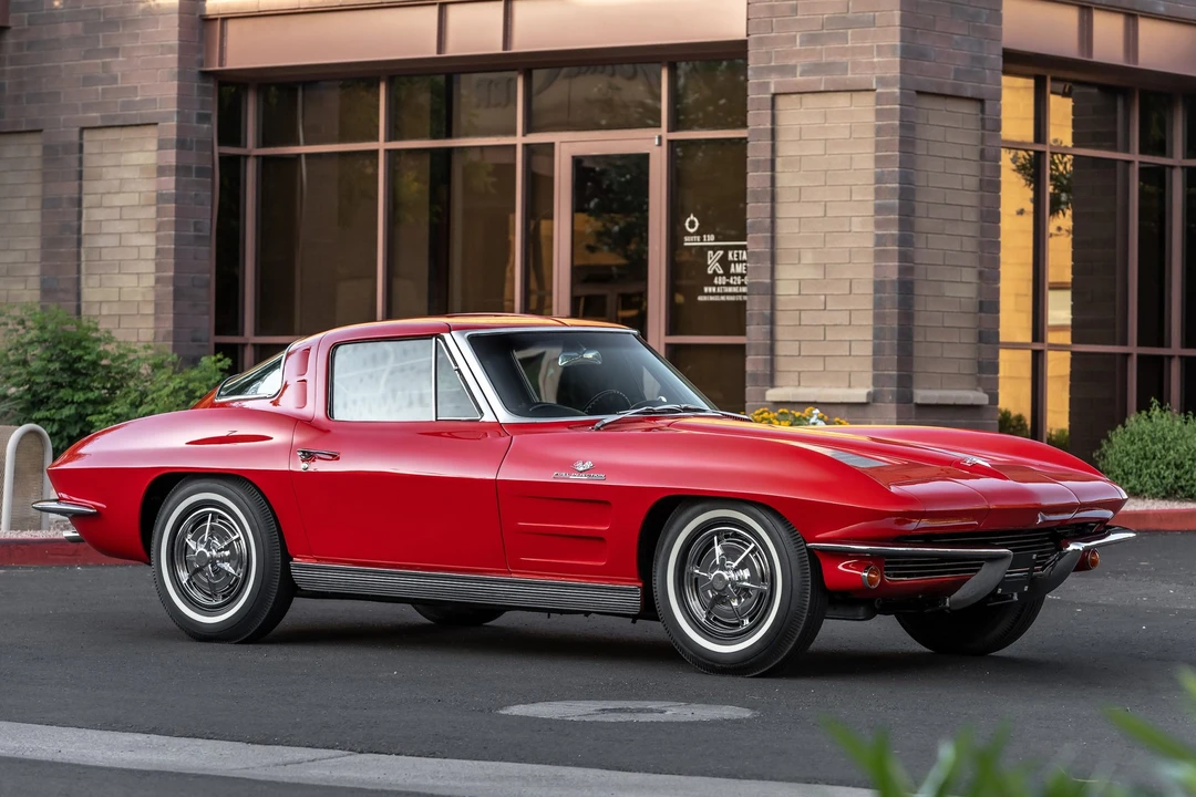 1963 Chevrolet Corvette C2 - Image 4 of 31