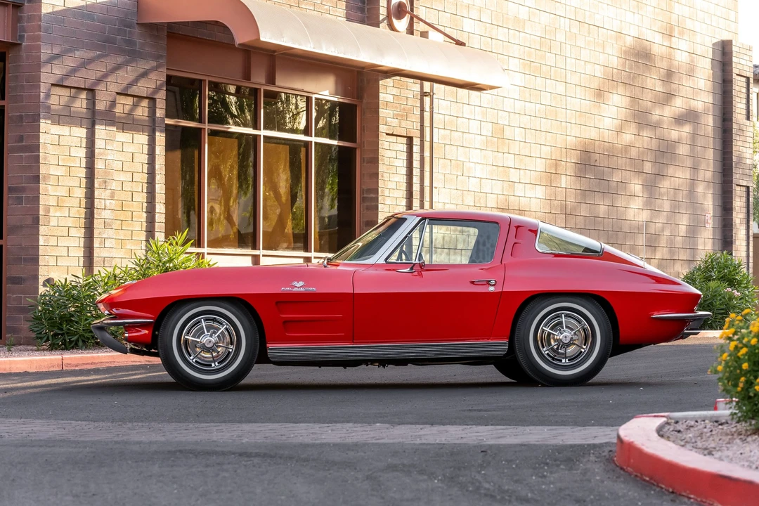 1963 Chevrolet Corvette C2 - Image 24 of 31