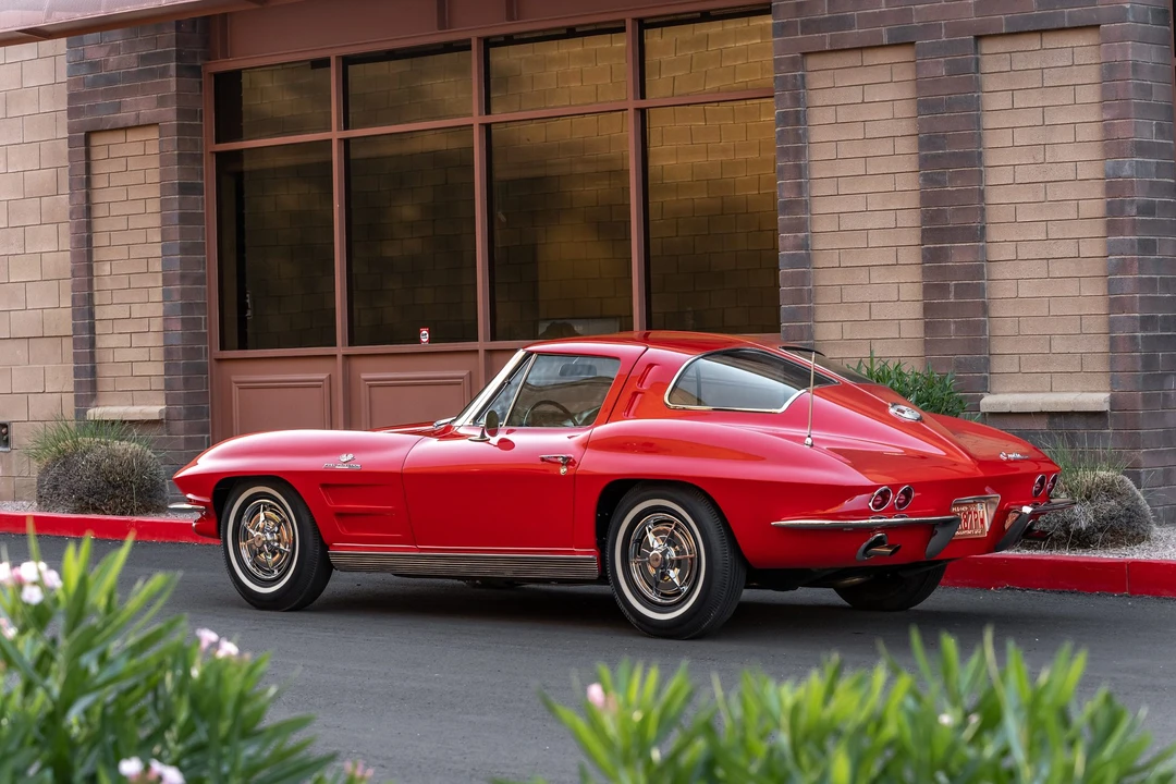 1963 Chevrolet Corvette C2 - Image 30 of 31