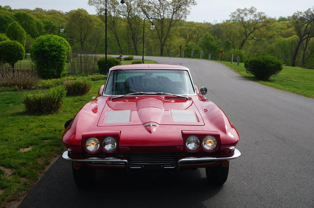 1963 Chevrolet - Image 11 of 31