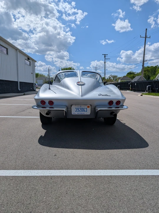 1963 Chevrolet Corvette C2 - Image 19 of 31