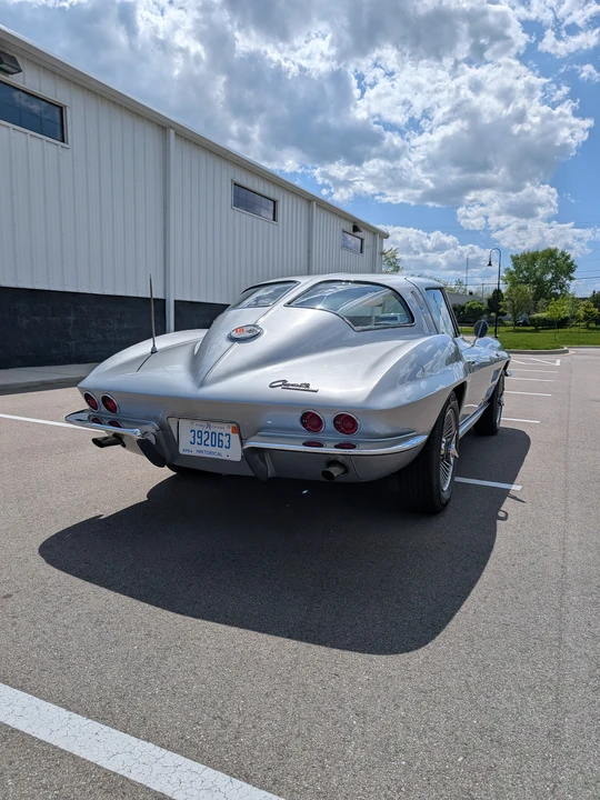1963 Chevrolet Corvette C2 - Image 18 of 31