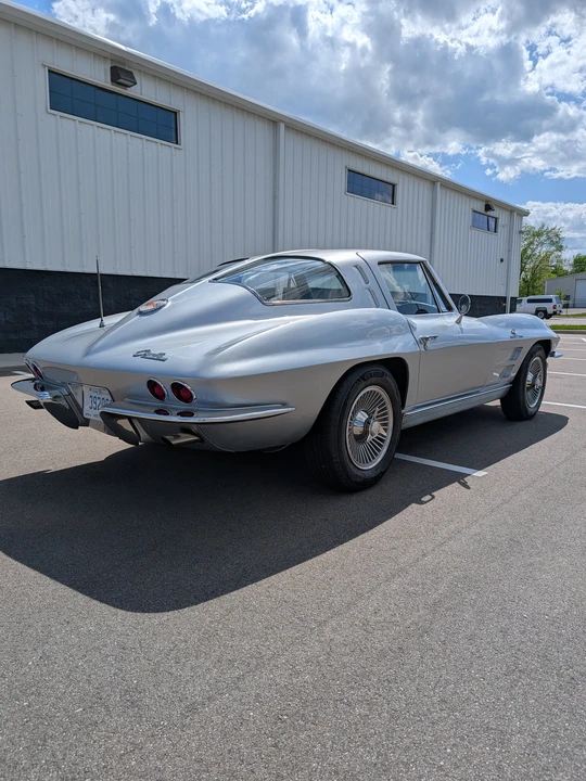 1963 Chevrolet Corvette C2 - Image 15 of 31