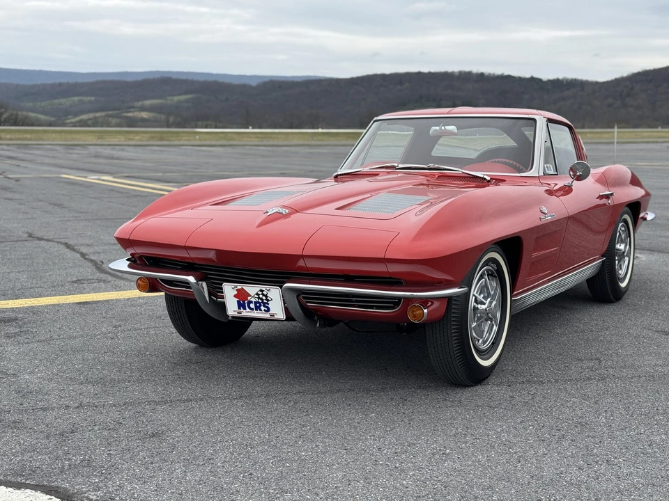 1963 Chevrolet Corvette C2 - Image 3 of 31