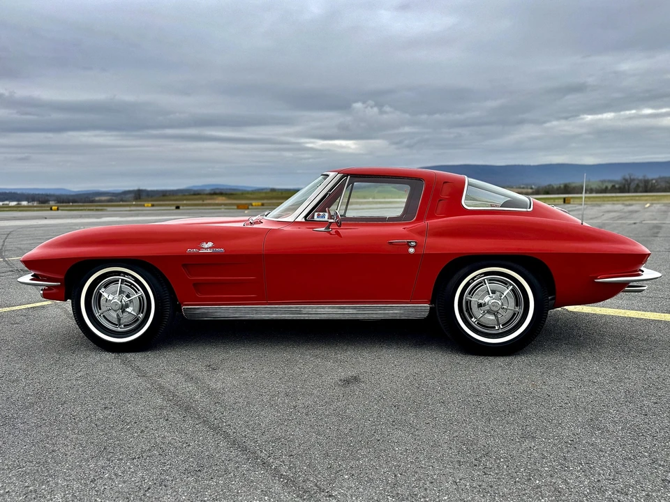 1963 Chevrolet Corvette C2 - Image 11 of 31