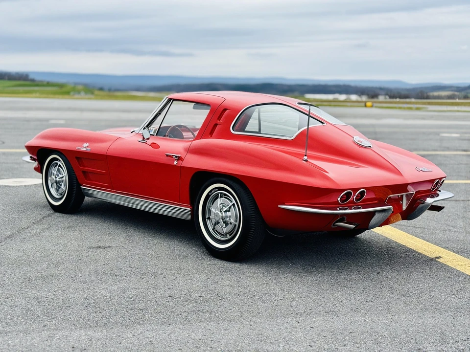 1963 Chevrolet Corvette C2 - Image 13 of 31