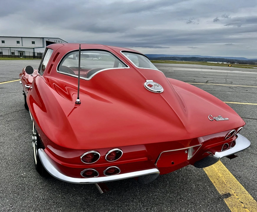 1963 Chevrolet Corvette C2 - Image 17 of 31