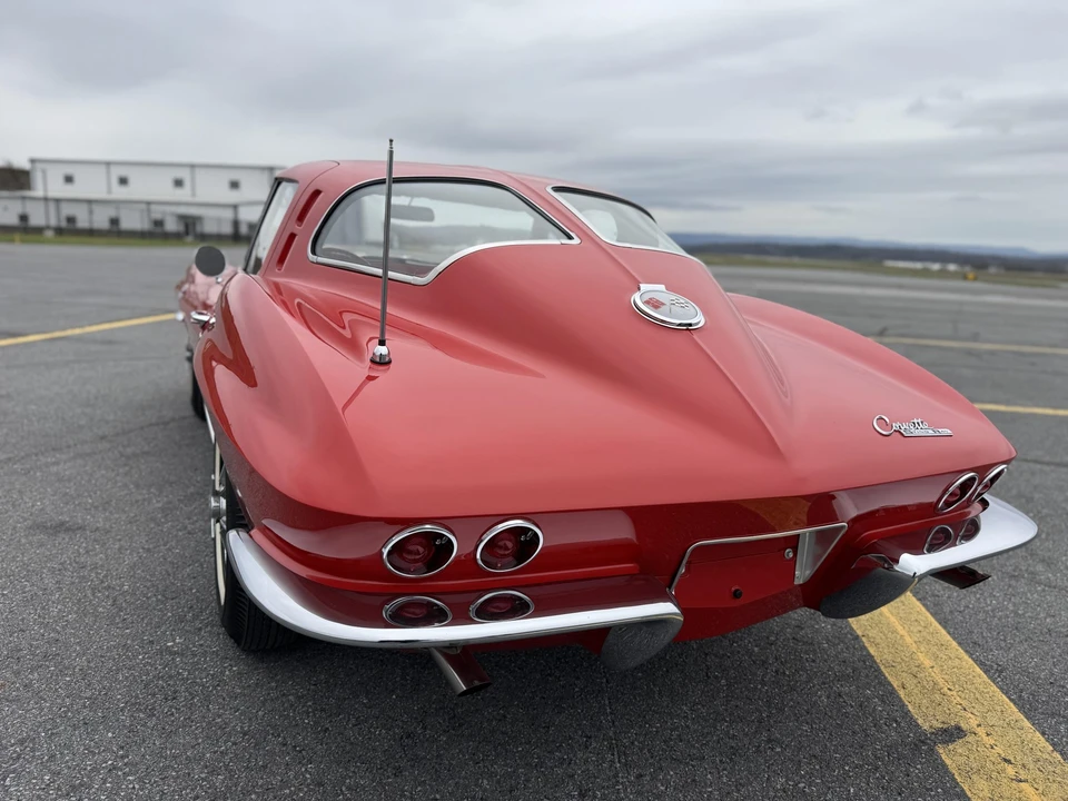 1963 Chevrolet Corvette C2 - Image 18 of 31