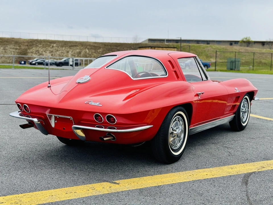 1963 Chevrolet Corvette C2 - Image 22 of 31