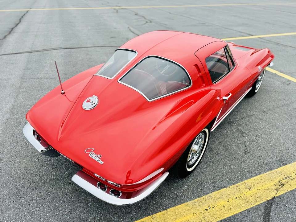 1963 Chevrolet Corvette C2 - Image 25 of 31