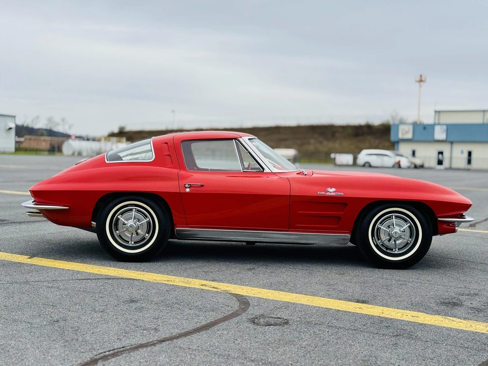 1963 Chevrolet Corvette C2 - Image 27 of 31