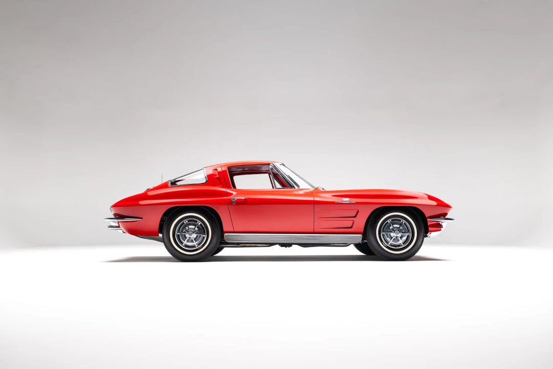 1963 Chevrolet Corvette C2 - Image 16 of 31