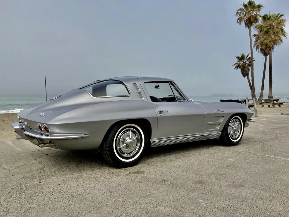1963 Chevrolet Corvette C2 - Image 9 of 31