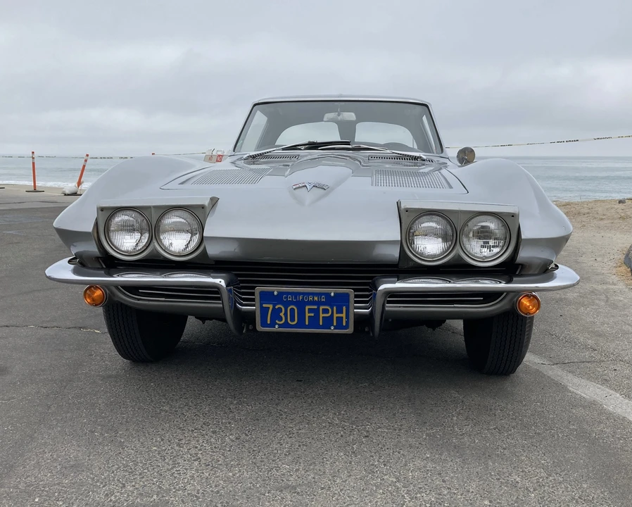1963 Chevrolet Corvette C2 - Image 13 of 31