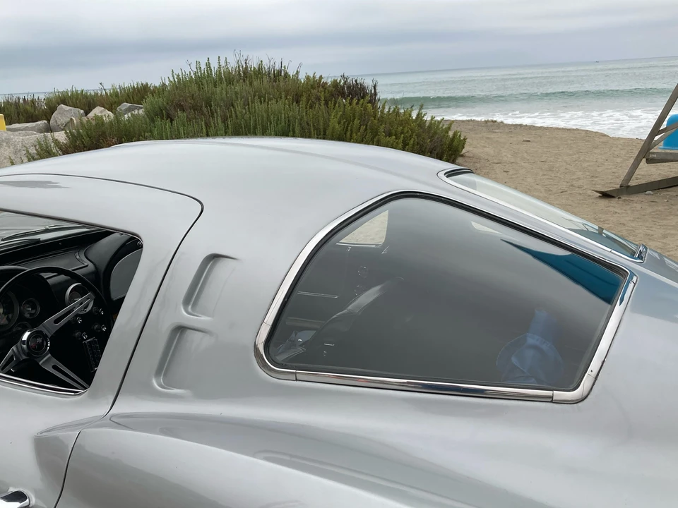 1963 Chevrolet Corvette C2 - Image 30 of 31