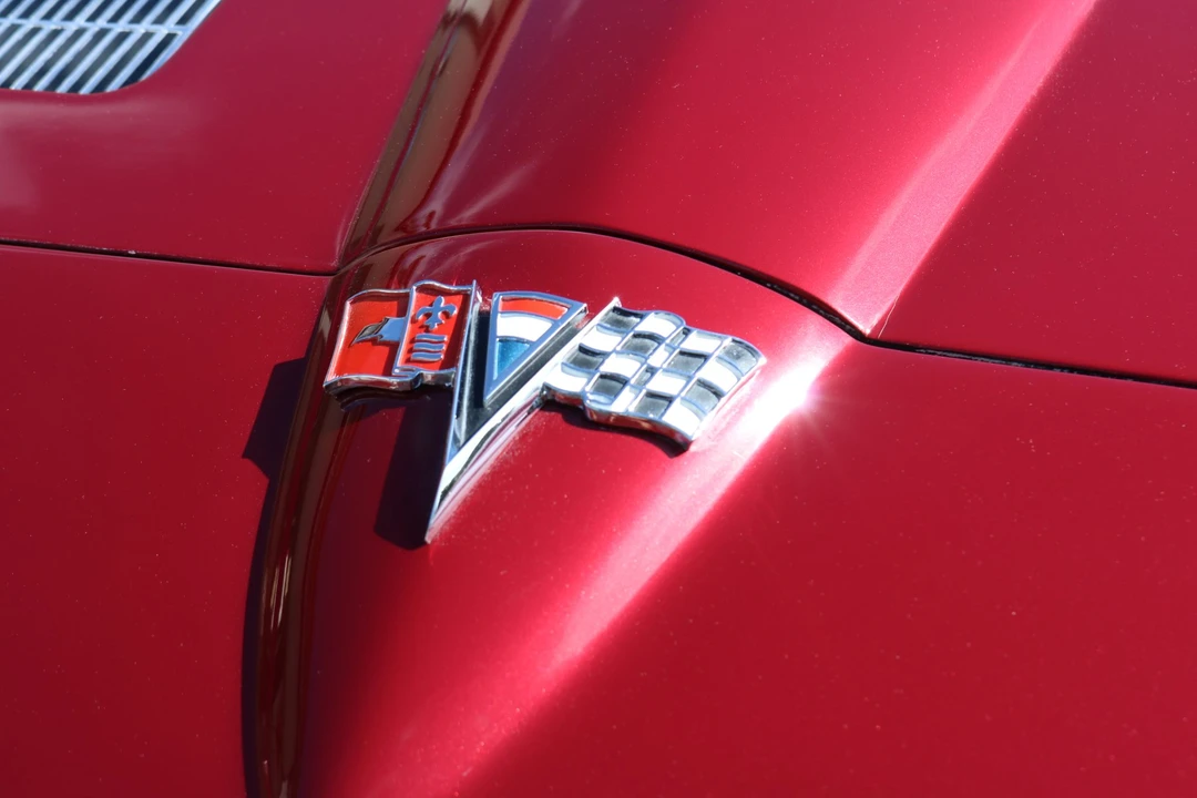 1963 Chevrolet Corvette C2 - Image 19 of 31
