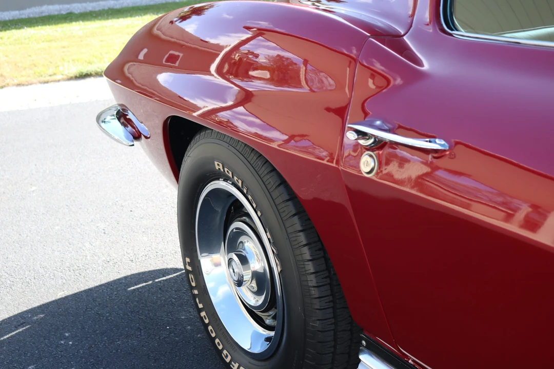 1963 Chevrolet Corvette C2 - Image 14 of 31
