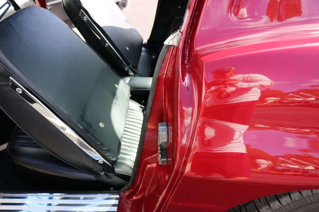 1963 Chevrolet Corvette C2 - Image 31 of 31