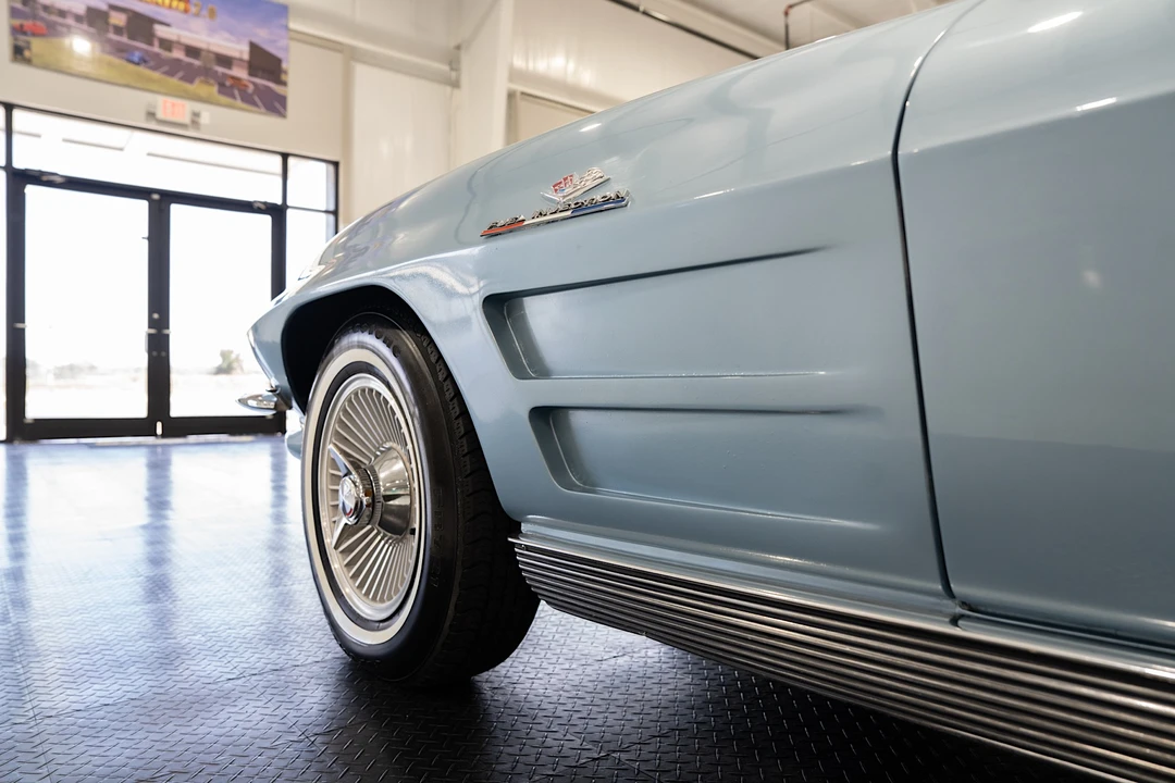 1963 Chevrolet Corvette C2 - Image 21 of 31
