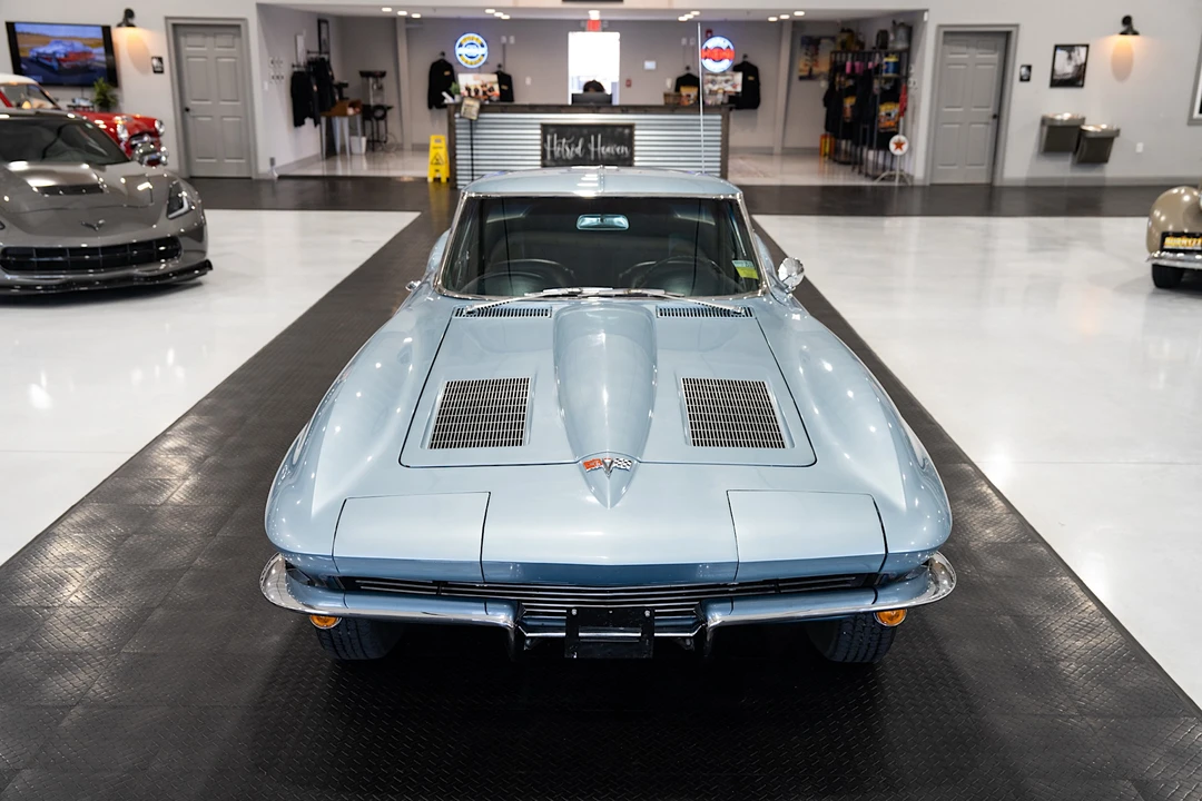 1963 Chevrolet Corvette C2 - Image 4 of 31