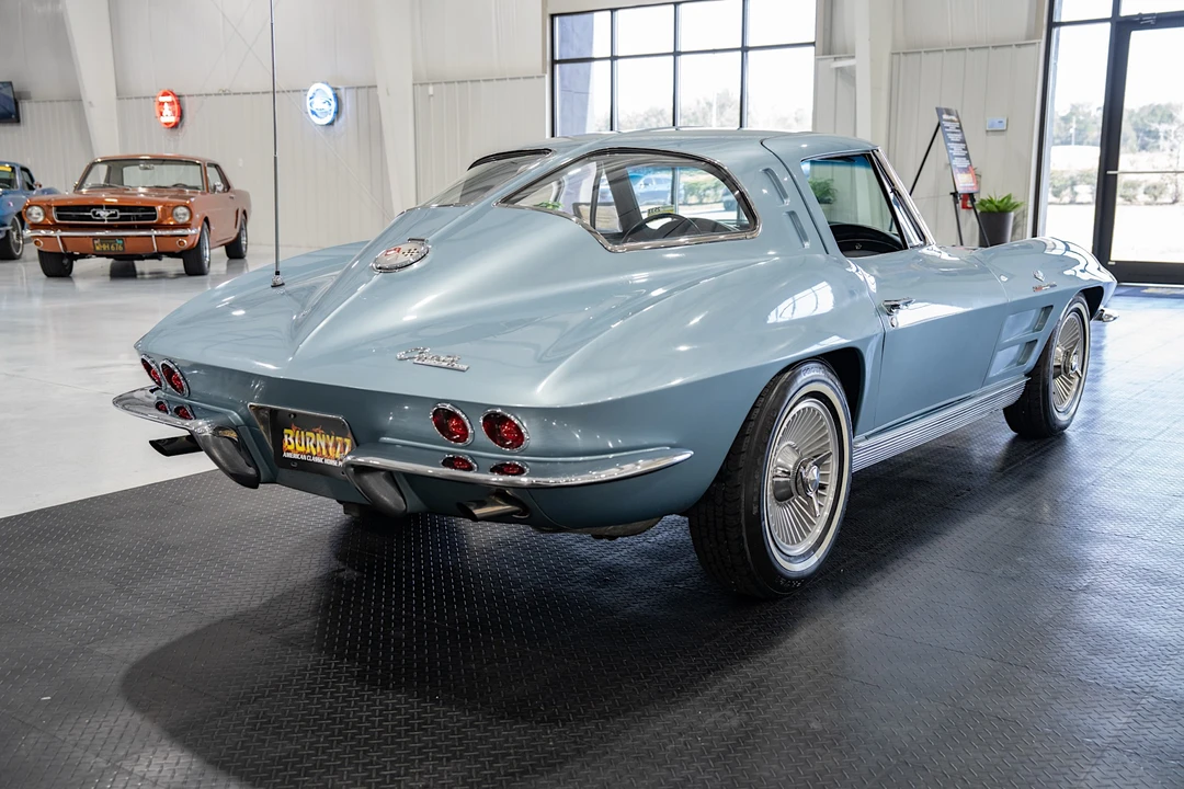 1963 Chevrolet Corvette C2 - Image 8 of 31