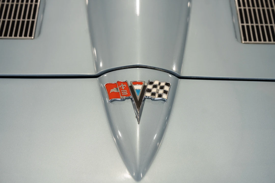 1963 Chevrolet Corvette C2 - Image 20 of 31