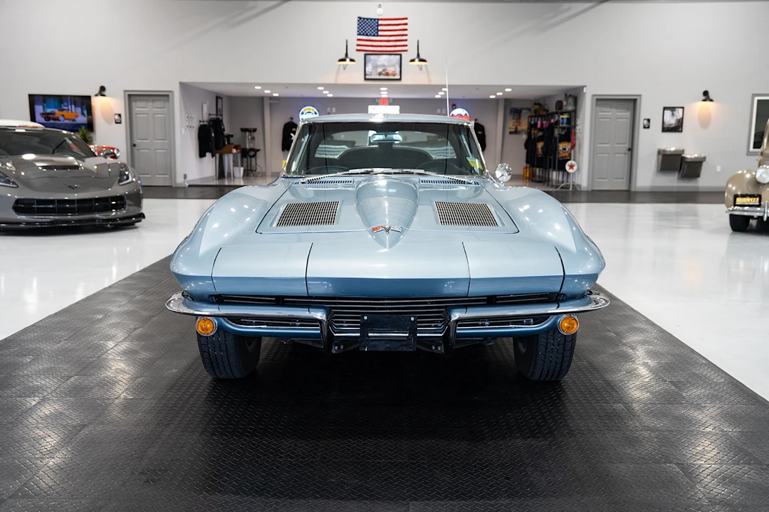1963 Chevrolet Corvette C2 - Image 12 of 31