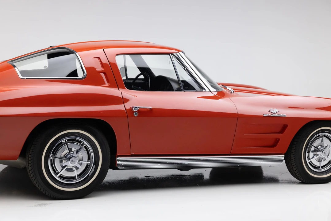 1963 Chevrolet Corvette C2 - Image 19 of 31