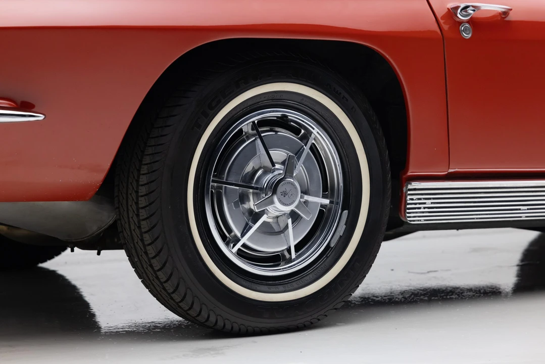 1963 Chevrolet Corvette C2 - Image 31 of 31