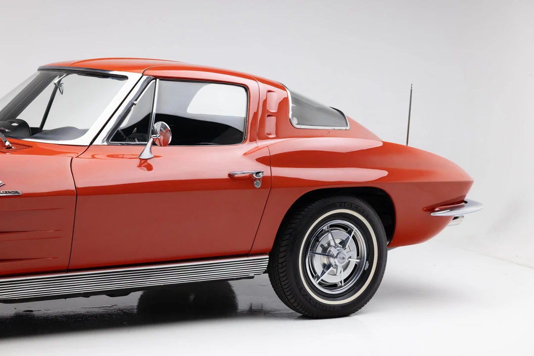 1963 Chevrolet Corvette C2 - Image 15 of 31